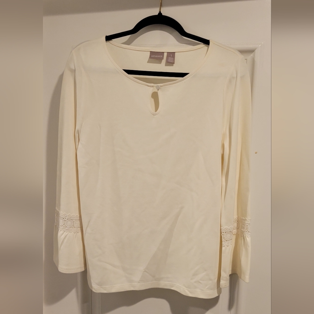 Chico's Size‎ 1 off white Blouse